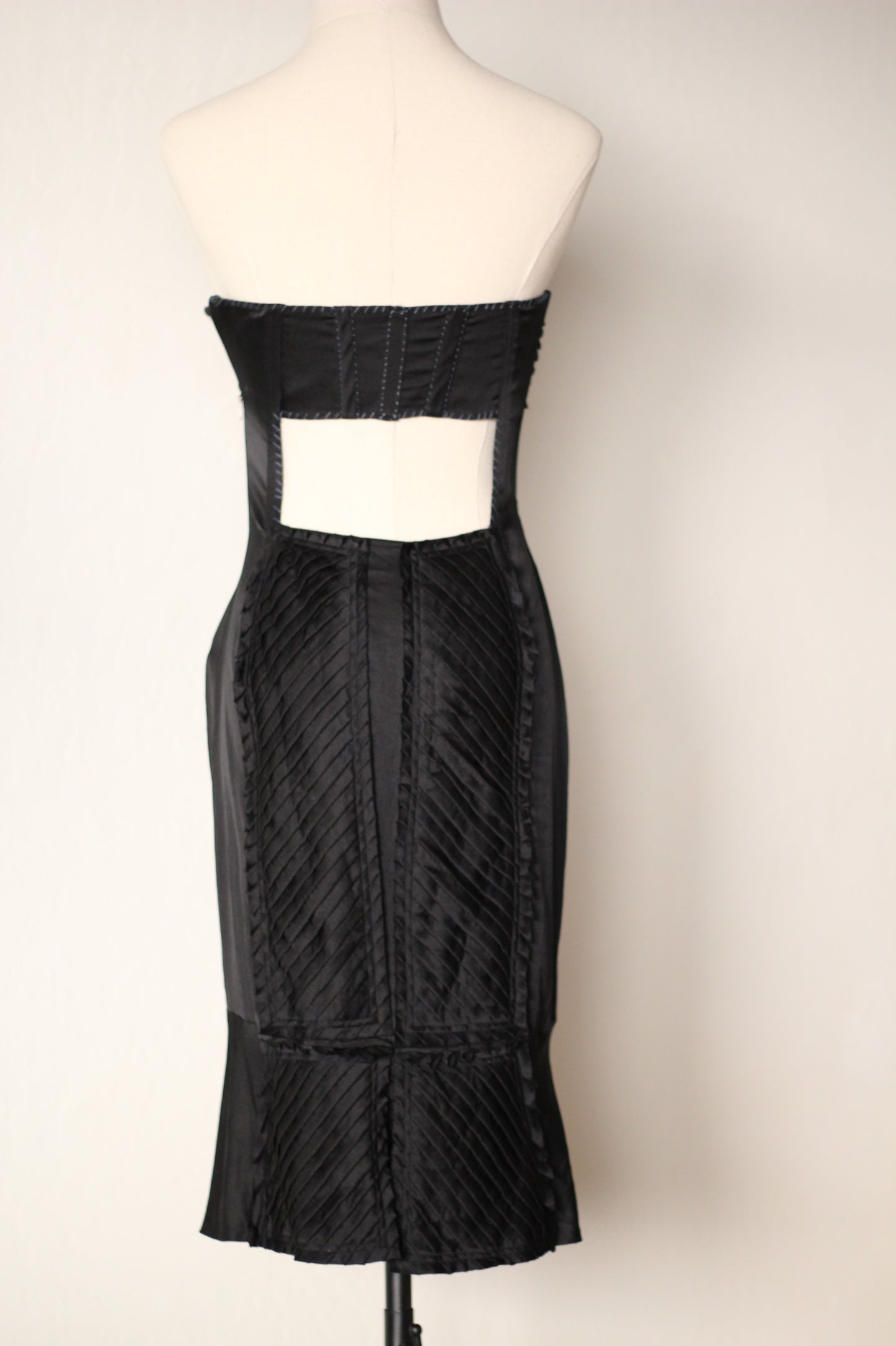 Gucci by Tom Ford Spring Summer 2004 Silk Dress