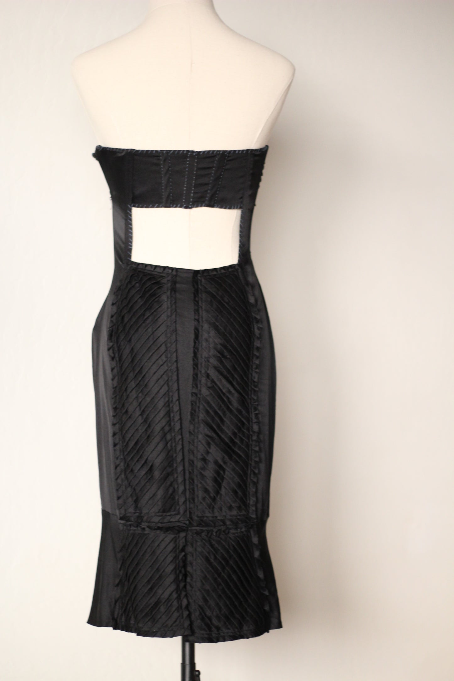 Gucci by Tom Ford Spring Summer 2004 Silk Dress