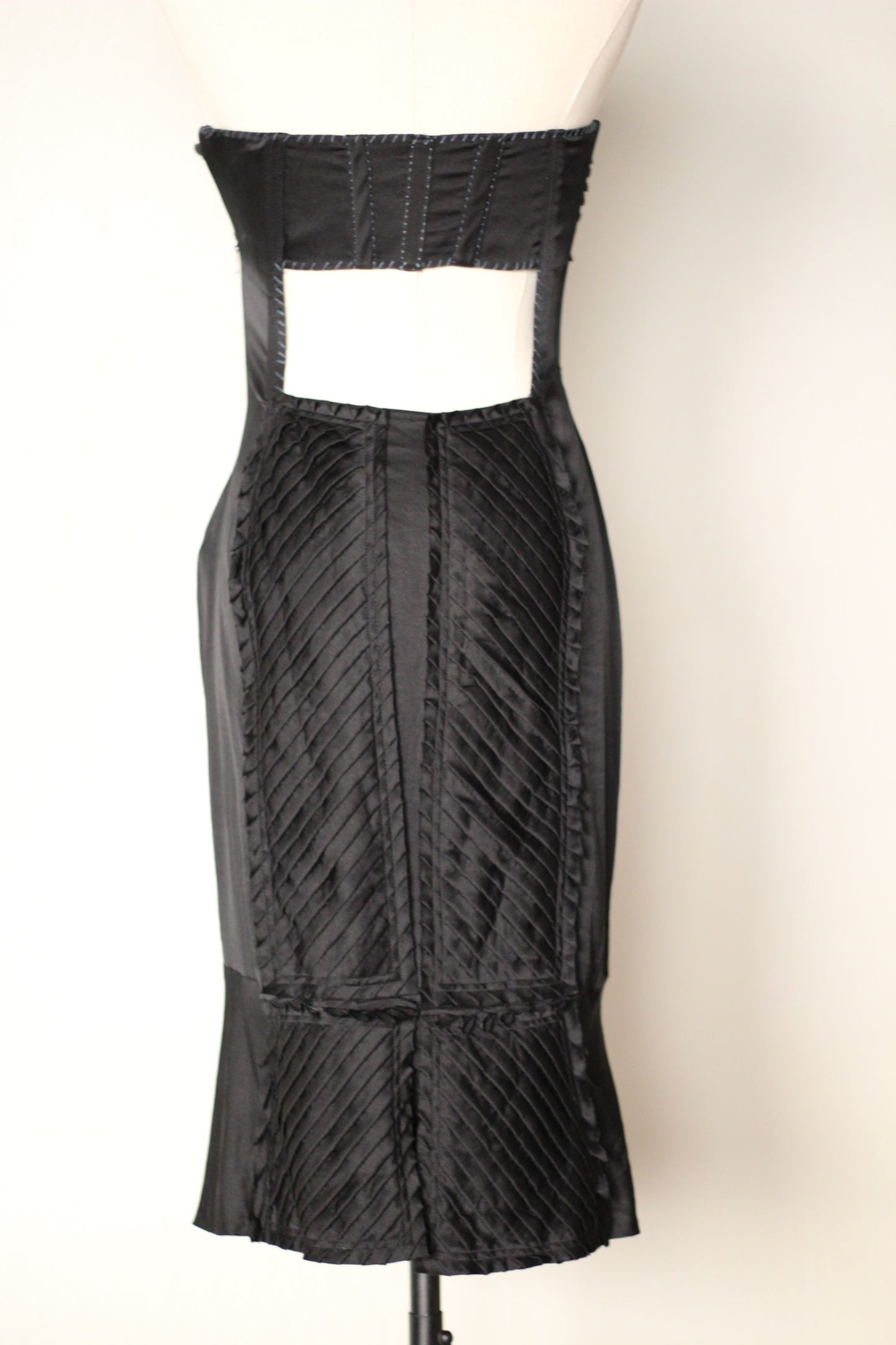 Gucci by Tom Ford Spring Summer 2004 Silk Dress